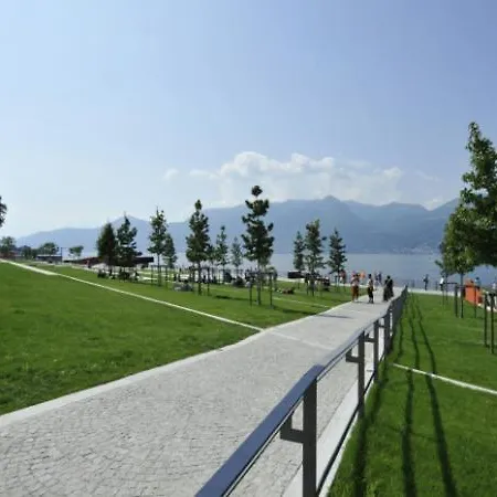 Apartmán Sleeps 6 Pool Air Con T421376 Maccagno