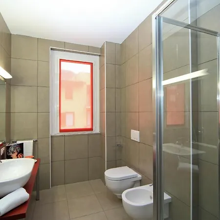 Apartmán Sleeps 6 Pool Air Con T421376 Maccagno